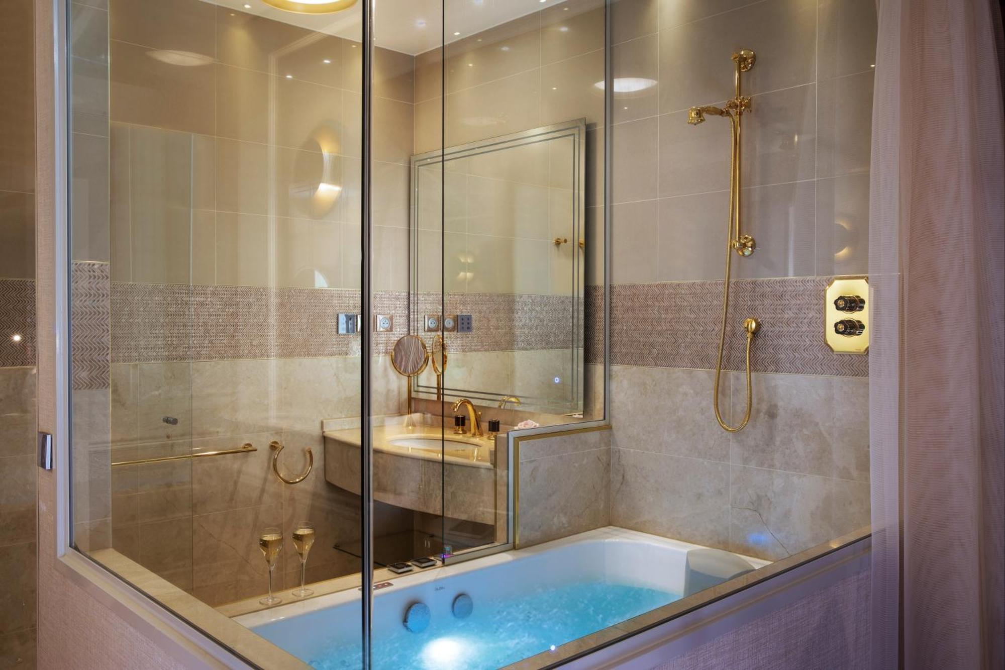 Deluxe Passion Room - With Jacuzzi,1284299464:JPEG