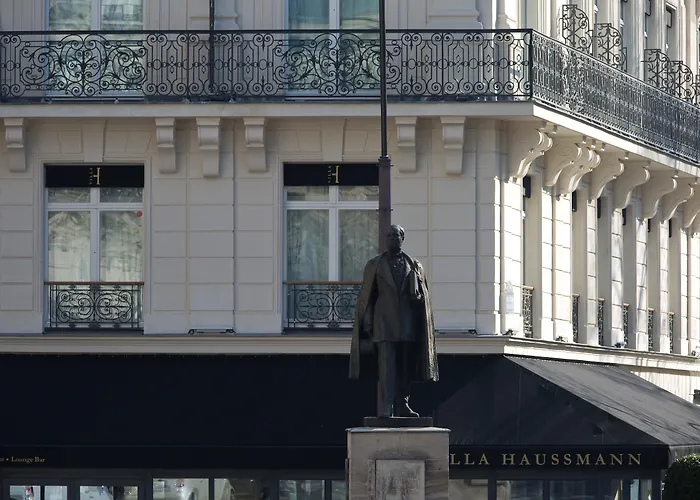 La Villa Haussmann París