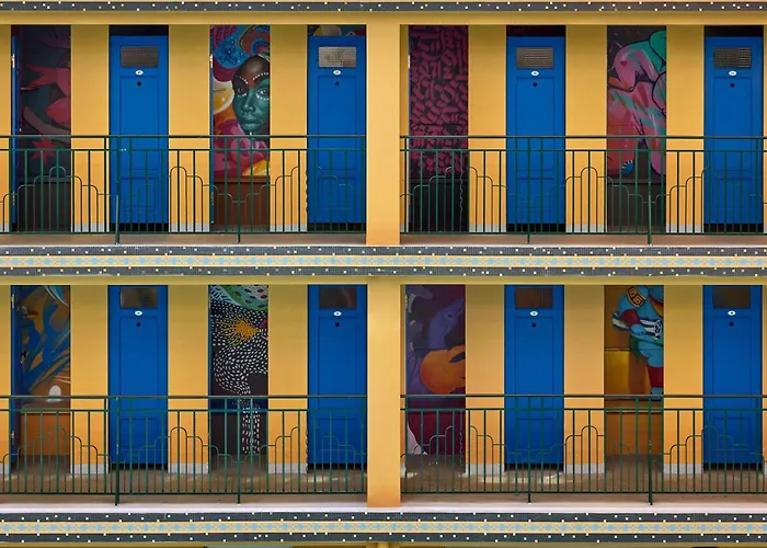 Molitor & Spa Paris - Mgallery CollectionSpa Hotel